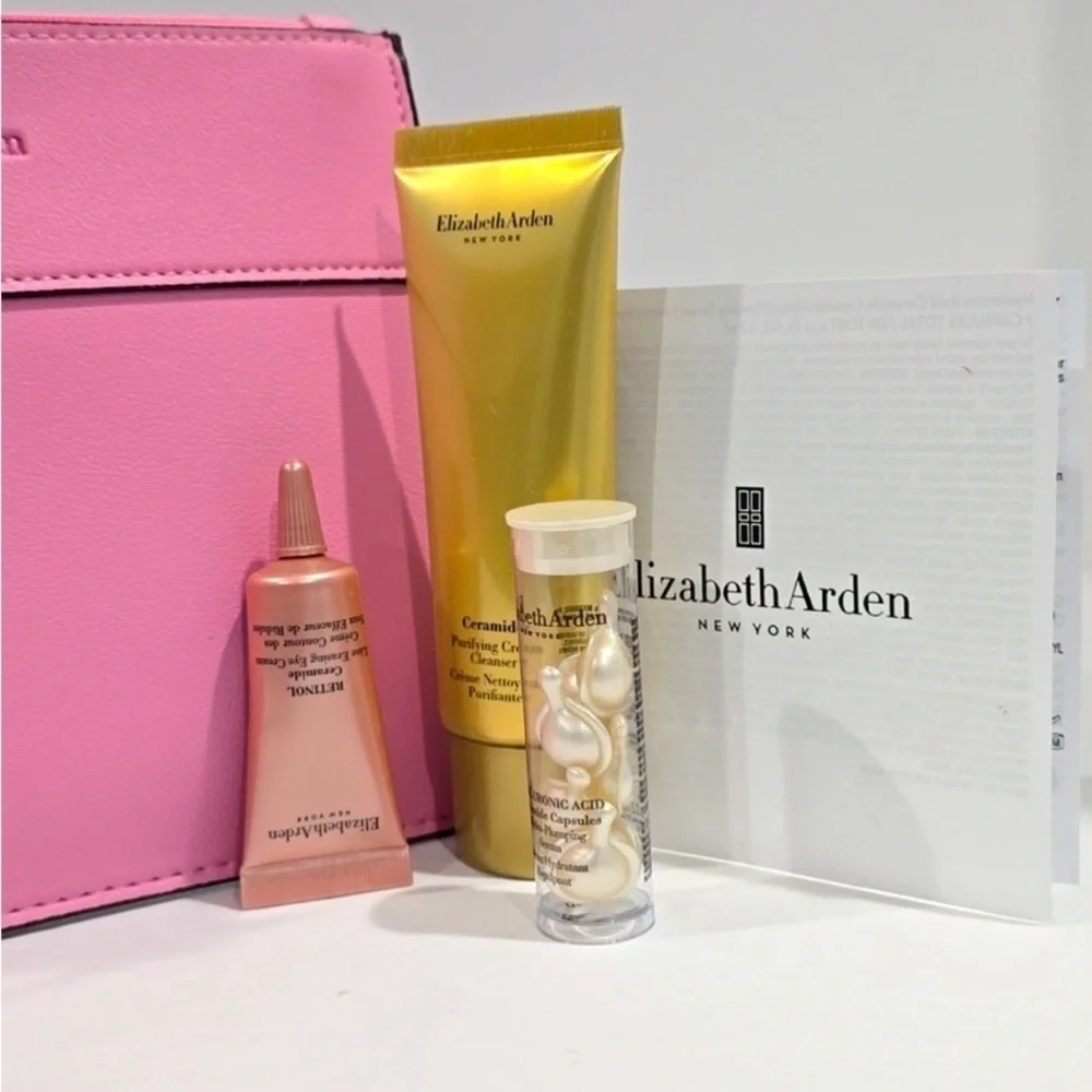 ELIZABETH ARDEN - NWOT Makeup Bag & 3 Travel Size Ceramide Products $140 Value